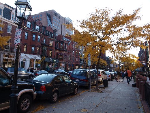 ボストン留学サポート情報：ニューベリー通りの雰囲気